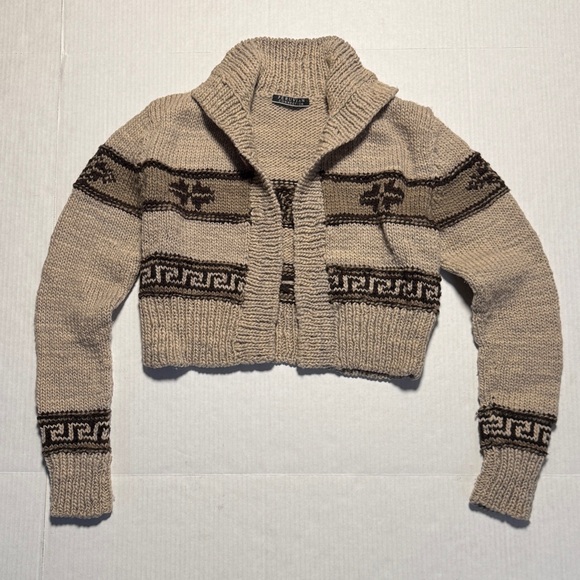 Peruvian Connection Sweaters - PERUVIAN CONNECTION Cropped Shawl Collar Sweater Beige Brown Aztec Pattern SM